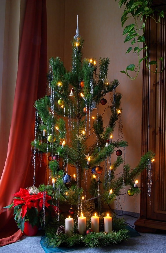 christmas-tree-decorating-with-bows-ideas