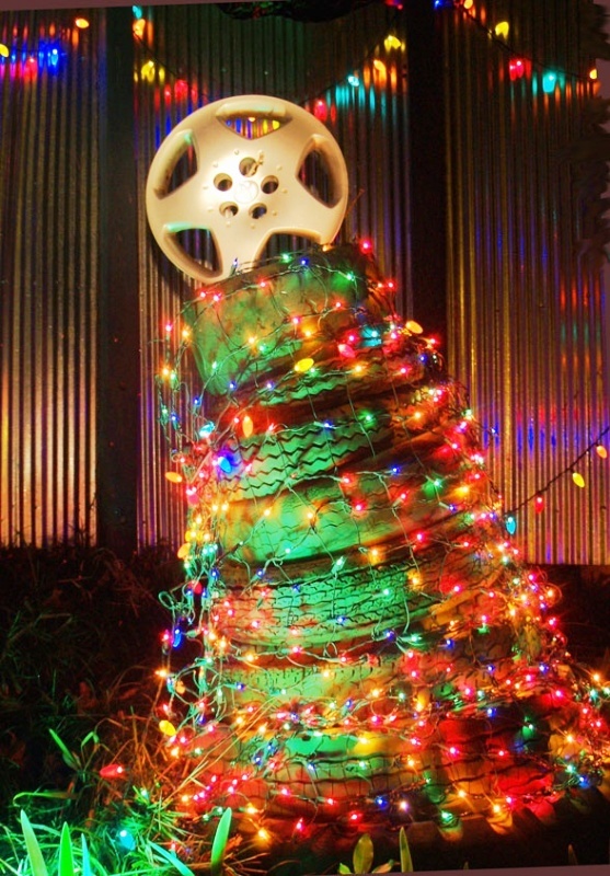 christmas-tree-recycled-tire