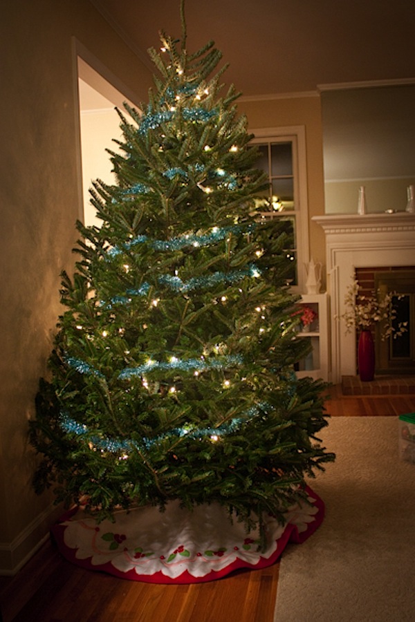 christmas-tree-tinsel-garland