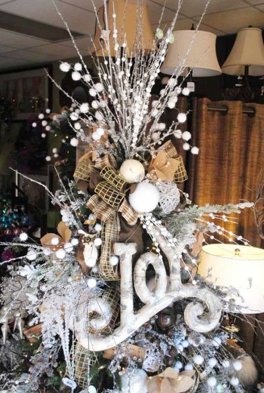 christmas-tree-topper-decorating-ideas