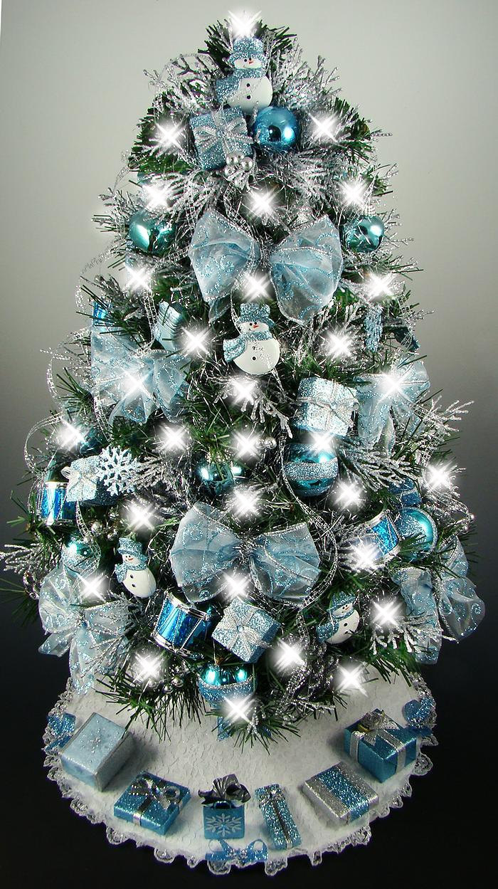 christmas-trees-decorated-with-blue-and-silver