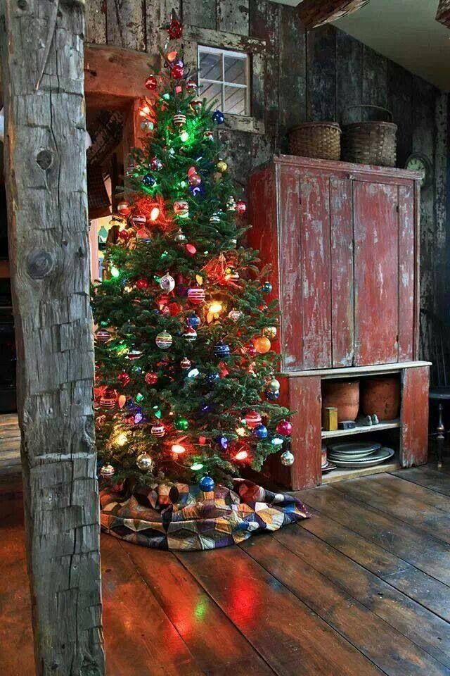 35 Country Christmas Tree Decorations Ideas - Decoration Love