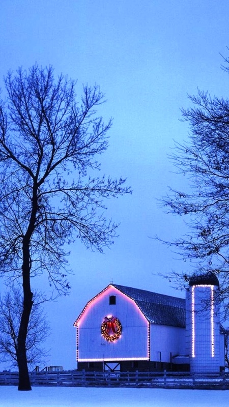 country-christmas-barn