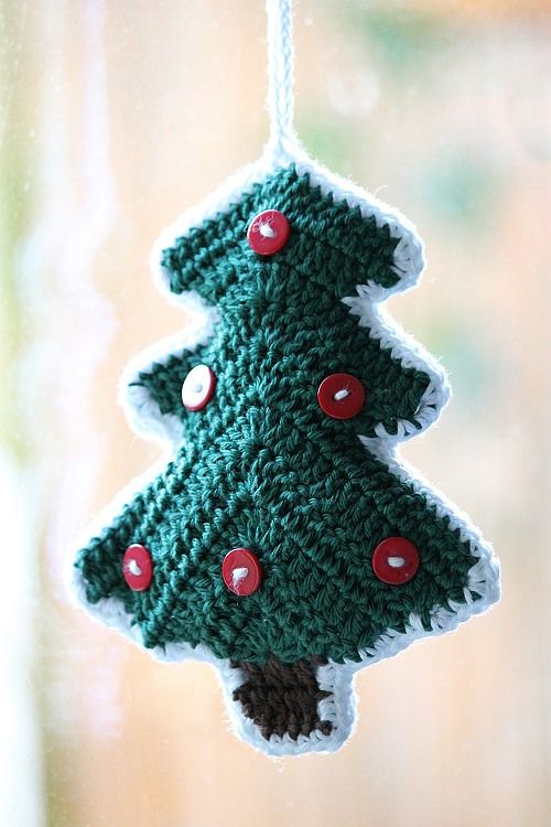 crochet-christmas-trees-fine-design