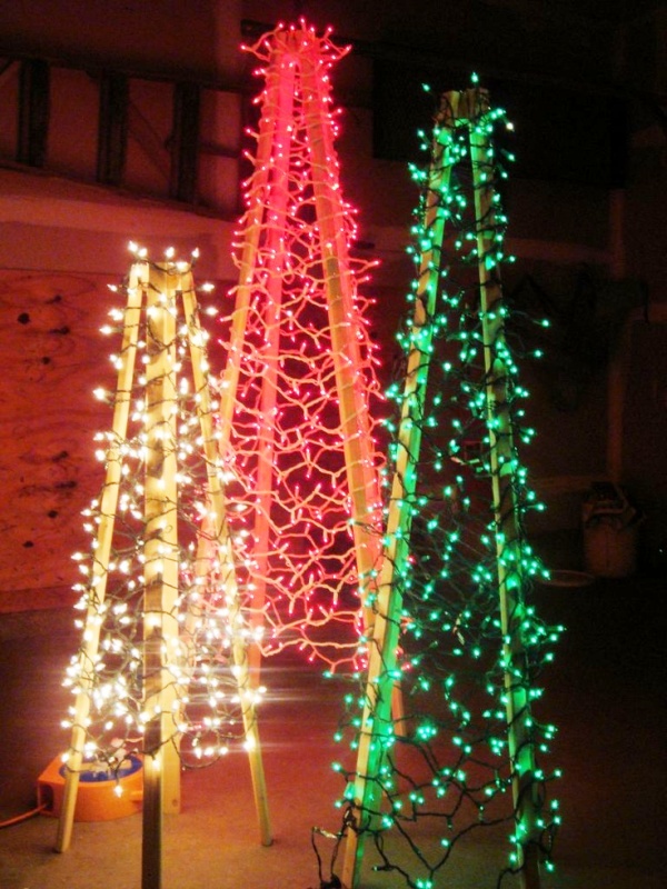 diy-outdoor-christmas-tree