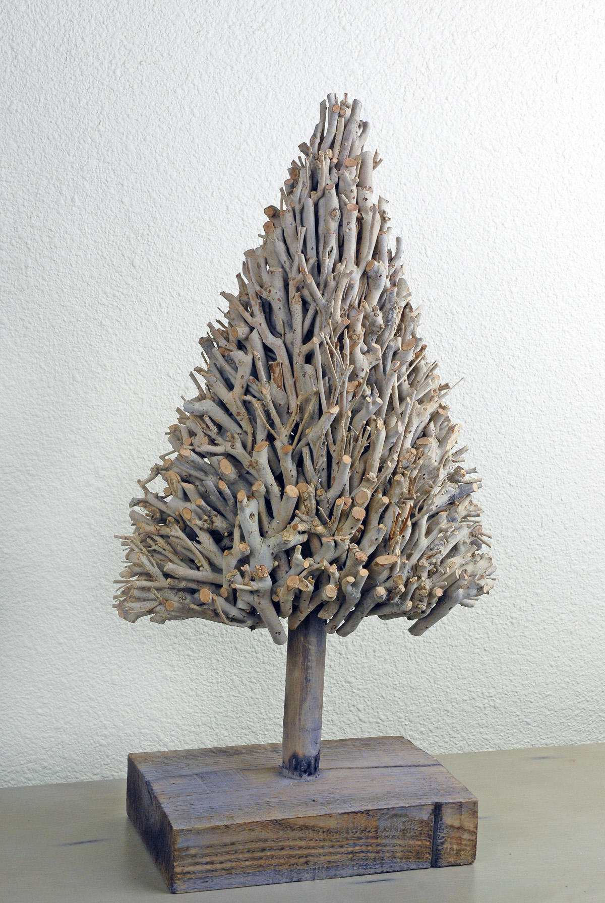 driftwood-christmas-tree