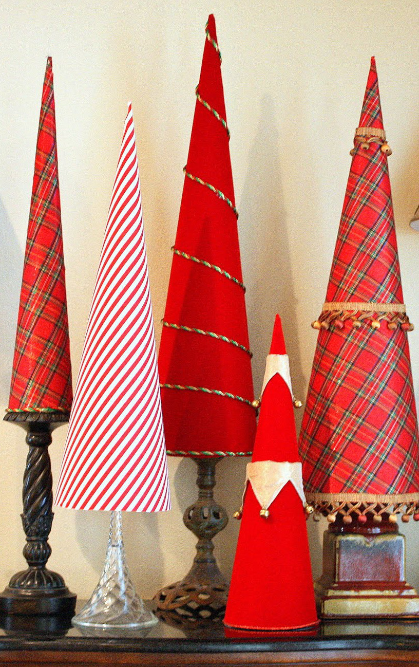 elegant-christmas-tree-cones