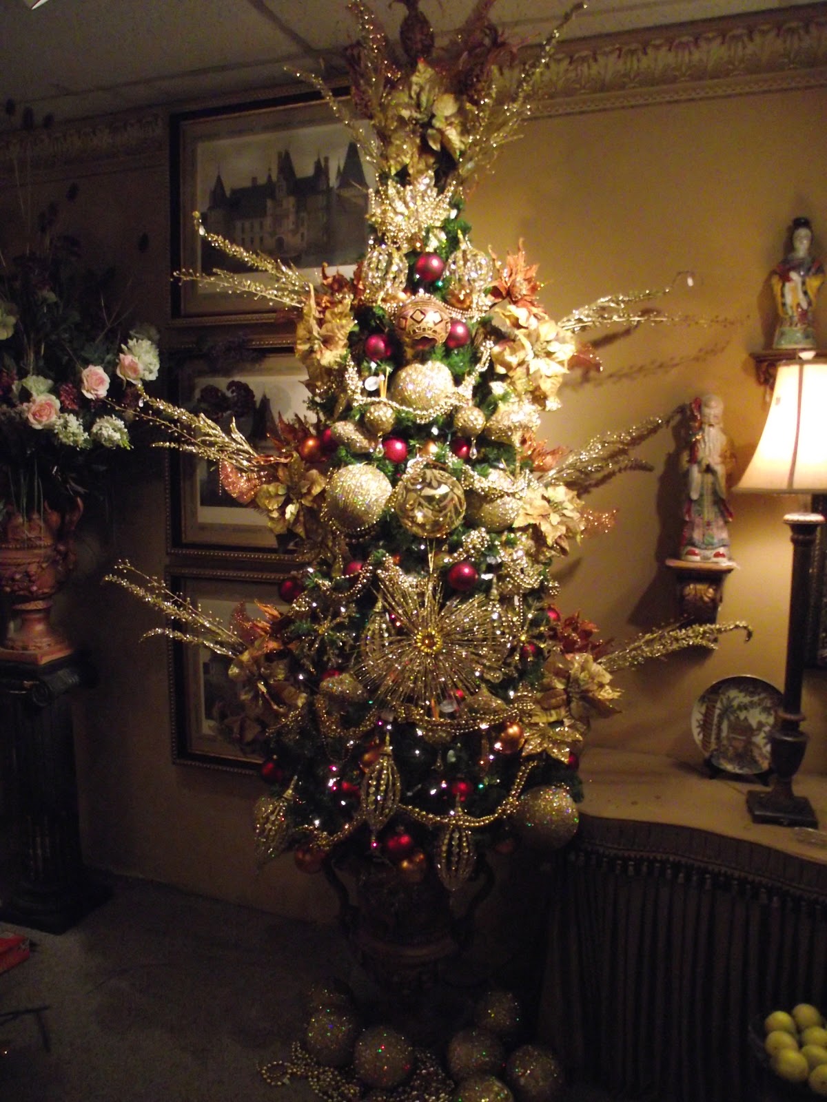 elegant-christmas-tree-decorating-fine-design