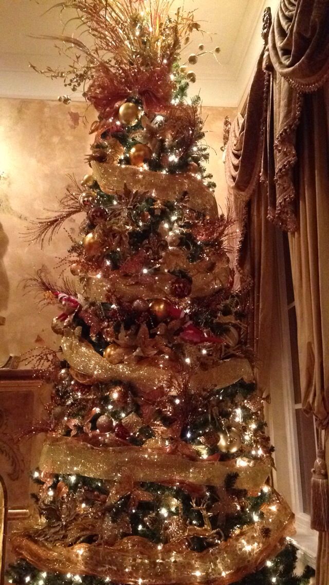 elegant-christmas-tree-like