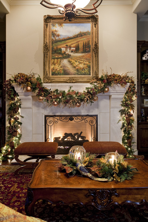 fireplace-mantel-christmas-decorating-ideas