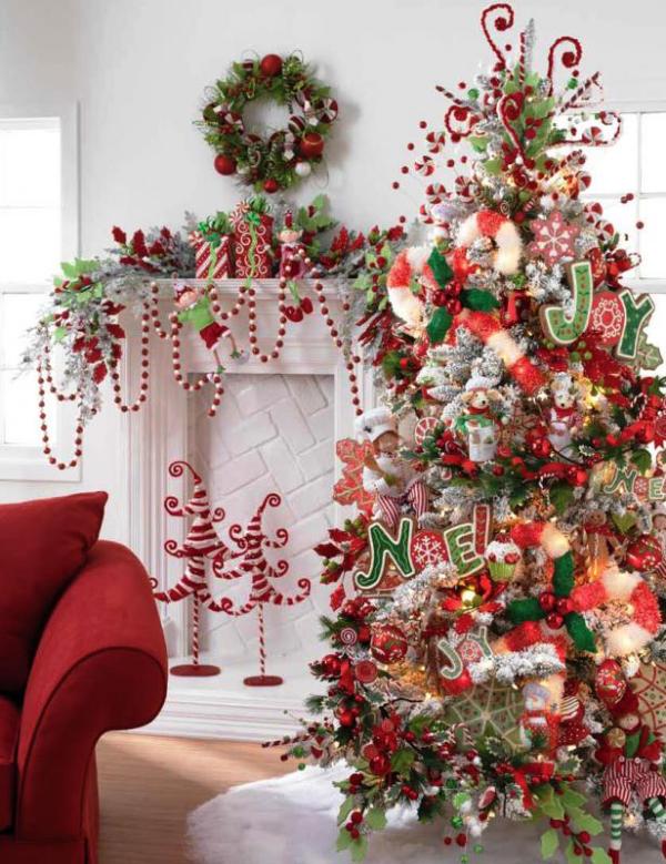 fun-christmas-tree-decorating-ideas