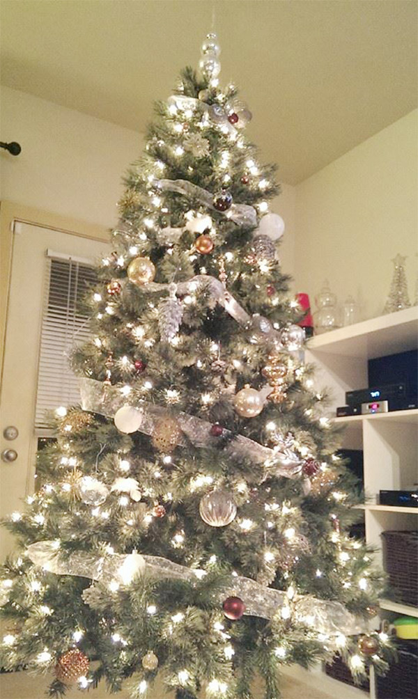 gold-and-silver-christmas-tree