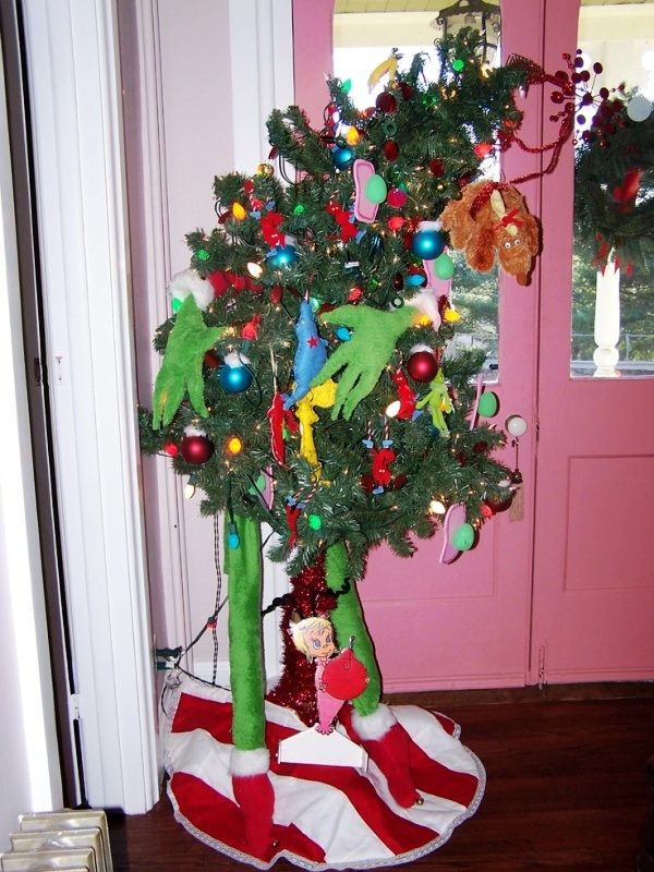 grinch-christmas-tree-ideas