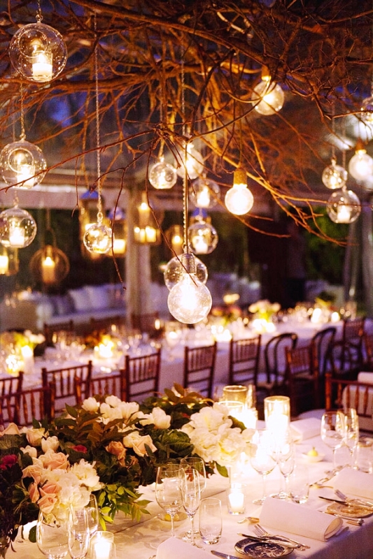 hanging-lights-for-chirstmas-wedding-reception
