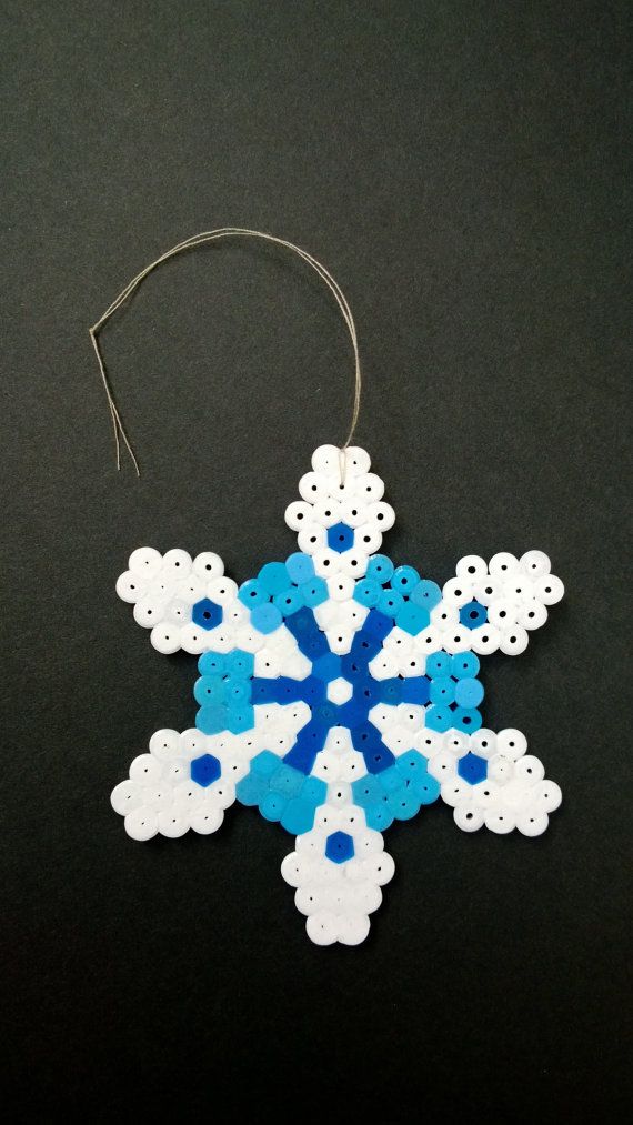 hanging-snowflake-decorations