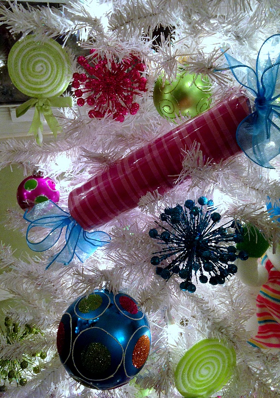 how-to-make-fake-candy-christmas-tree-decorations