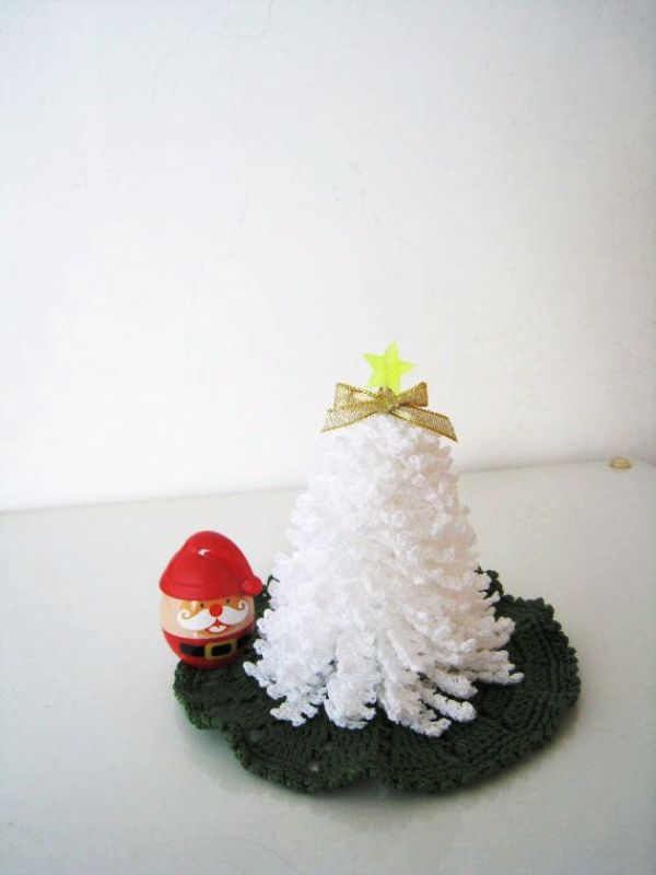 mini-christmas-tree-ornaments-decorations