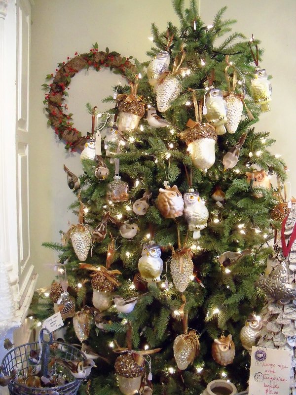natural-christmas-tree-ornaments