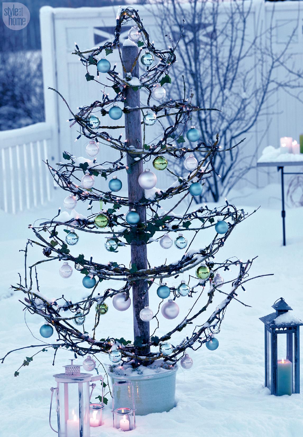 outdoor-christmas-tree-ideas