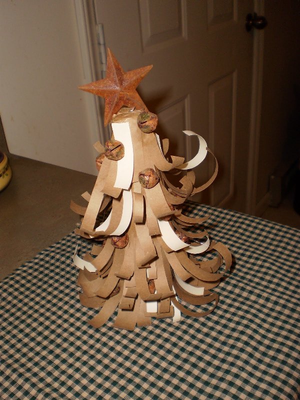 paper-christmas-tree-ornaments