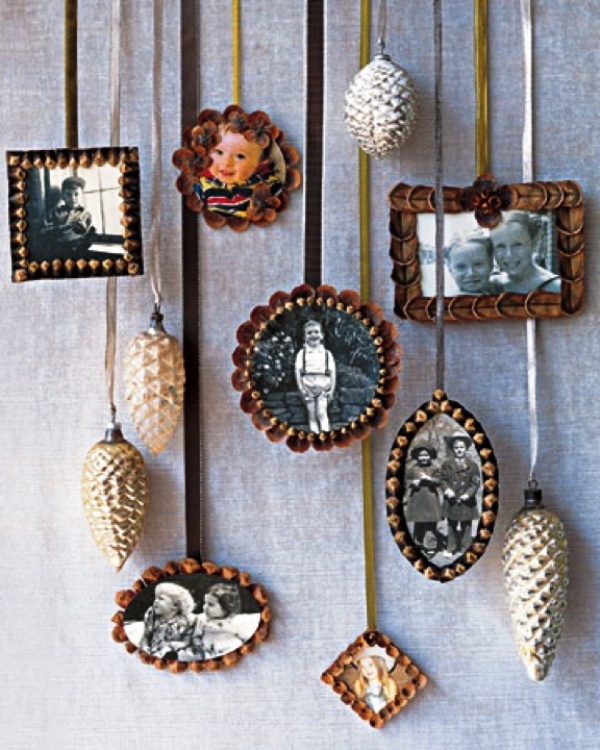 pine-cone-christmas-ornament-frame