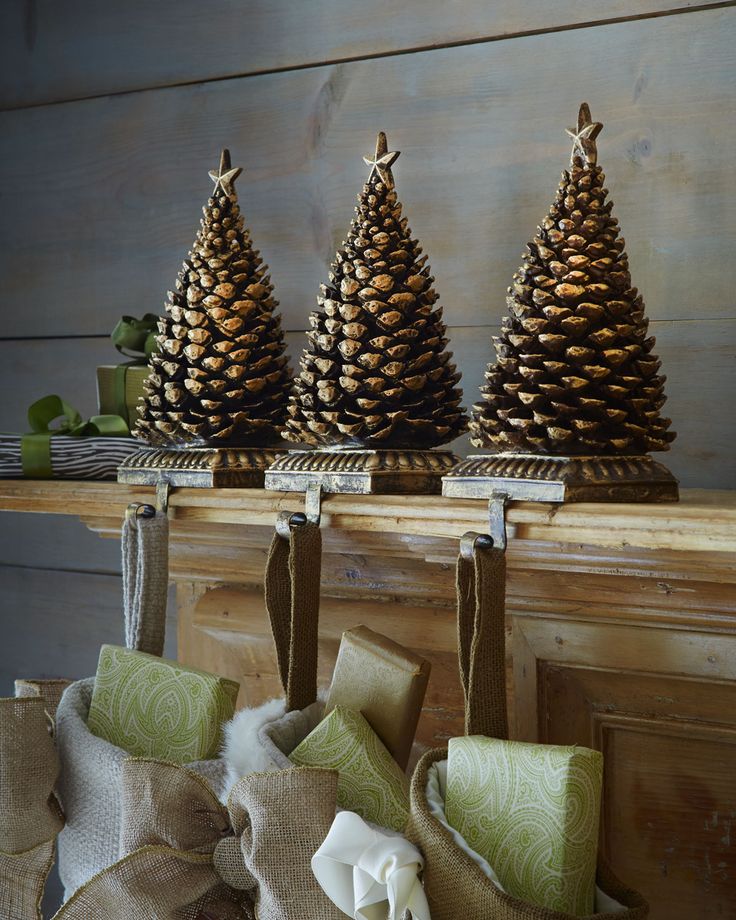 pine-cone-christmas-tree-decor-design