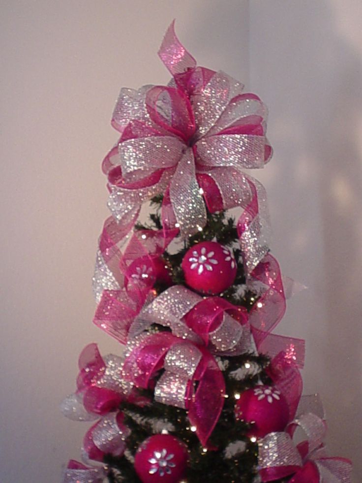 pink-christmas-tree-bow-toppers