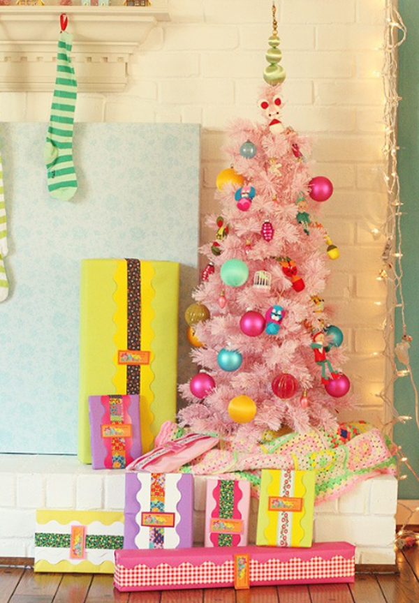 pink-christmas-tree-decorating-design