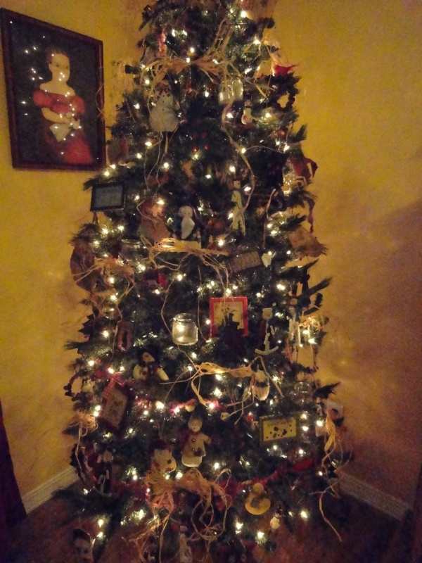 primitive-christmas-tree