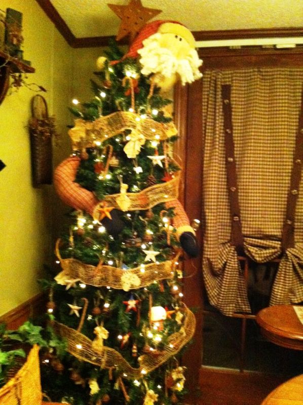 primitive-country-christmas-tree