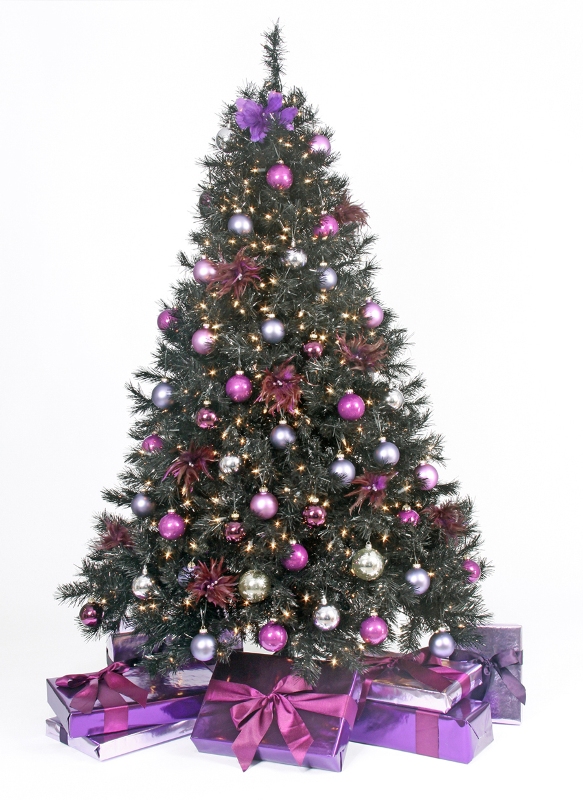 purple-christmas-tree-decorations