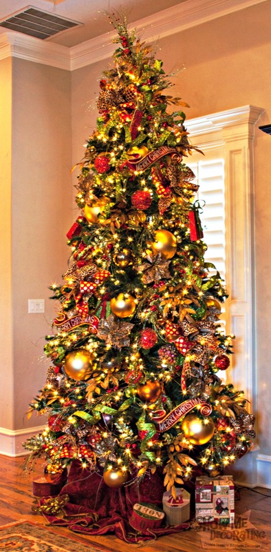 red-green-and-gold-christmas-tree