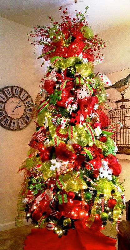 red-white-and-green-christmas-tree