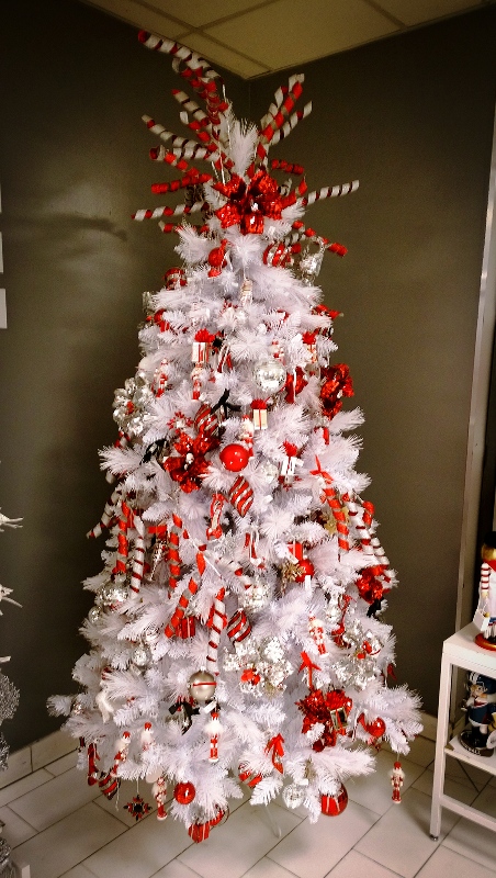 30 Red And White Christmas Decorations Ideas  Decoration Love