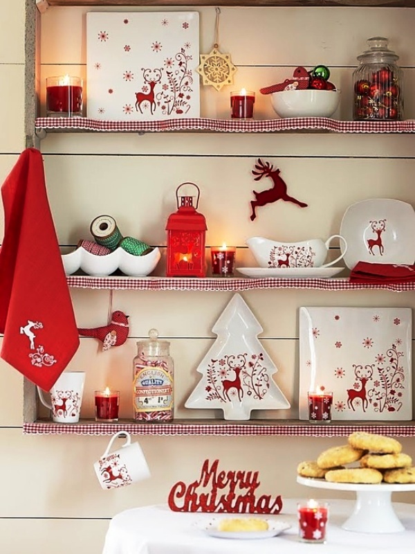 red-and-white-christmas-decor