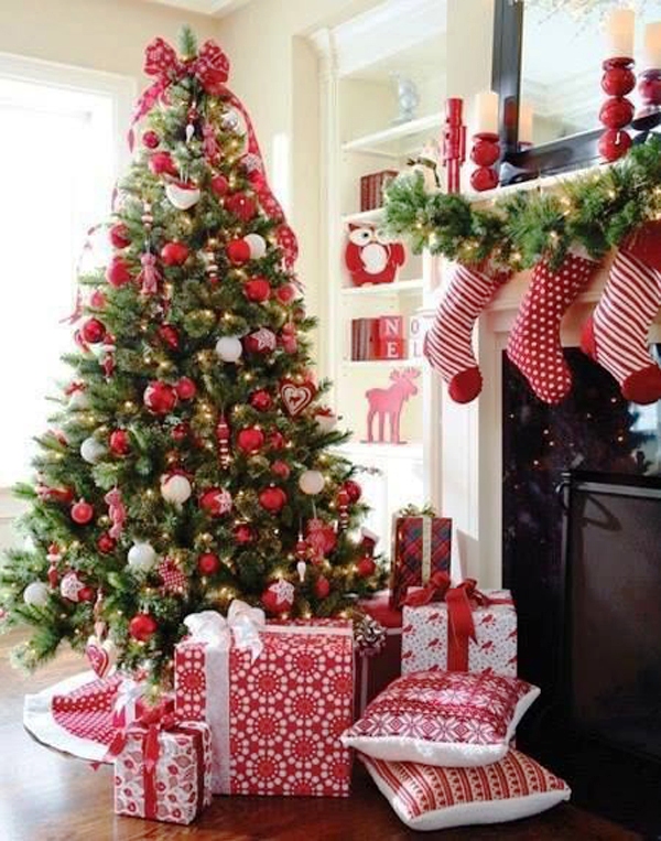 red-and-white-christmas-tree-decorations