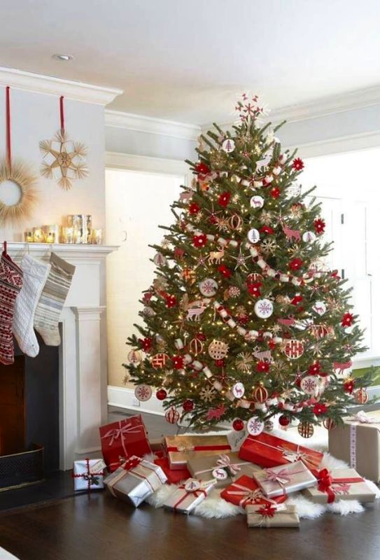 red-and-white-christmas-tree-decorations-fine