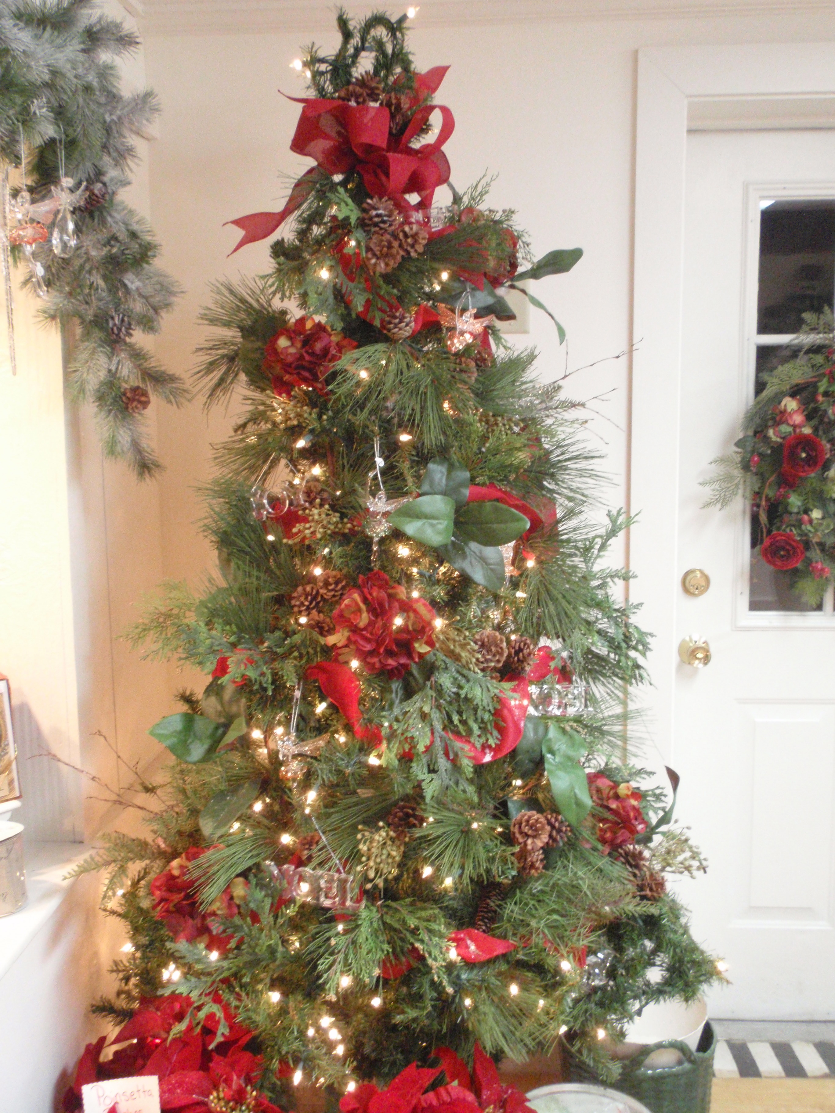 christmas tree decorating xmas trees bows decorations simple decoration ribbons decorated decor ornament inspiration