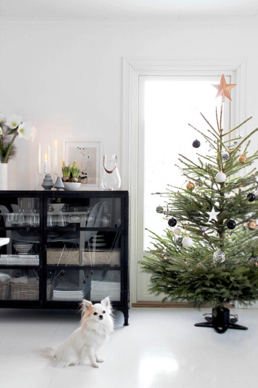 scandinavian-christmas-tree-fine-ideas