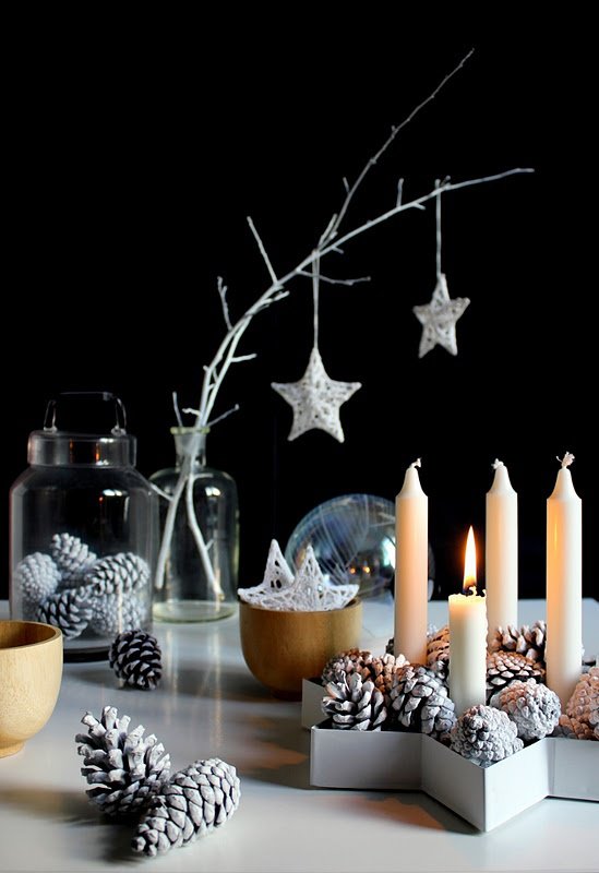 scandinavian-open-christmas-decorating-ideas