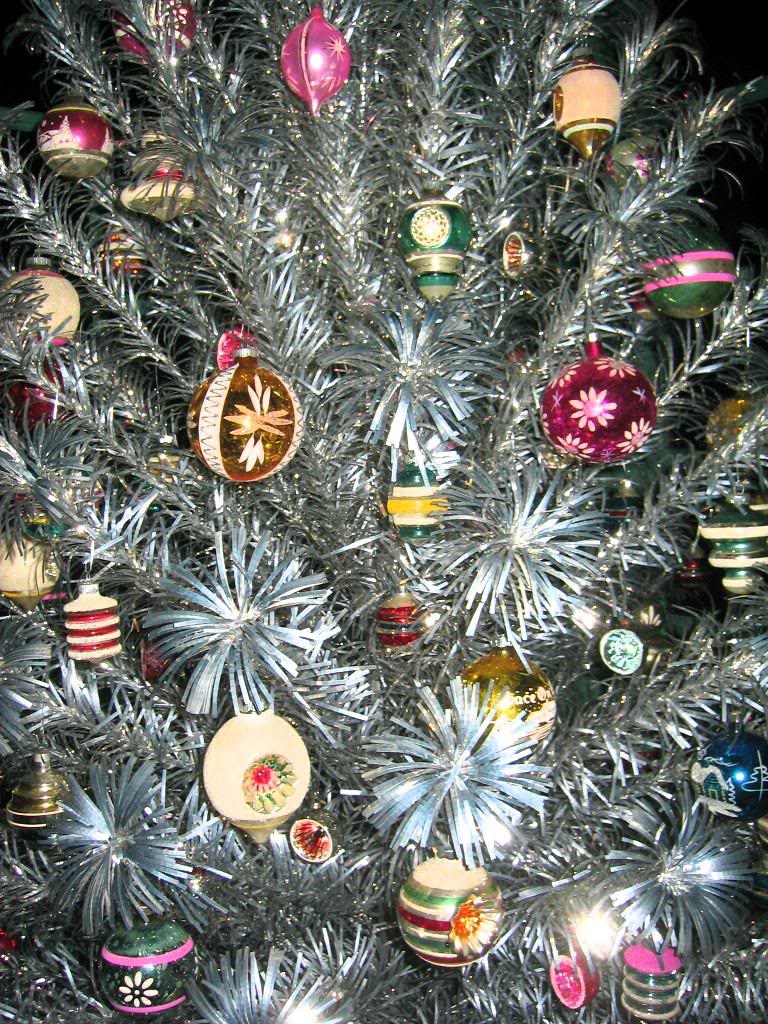 shiny-brite-christmas-ornaments