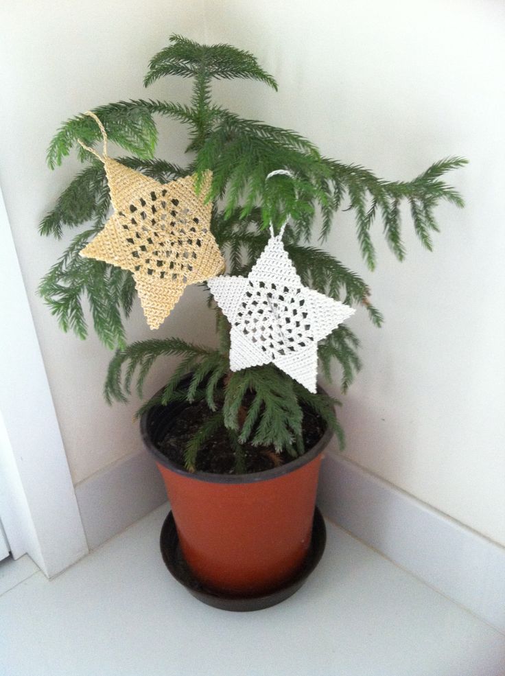 small-crochet-christmas-tree