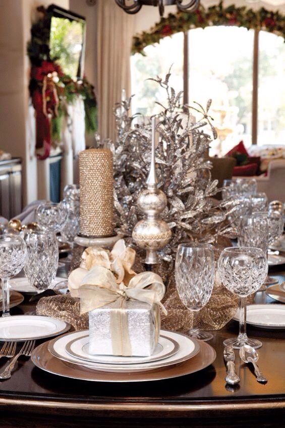 table-christmas-tablescapes