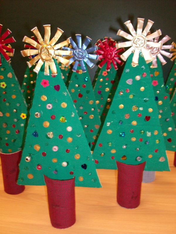 toilet-paper-roll-christmas-tree-craft