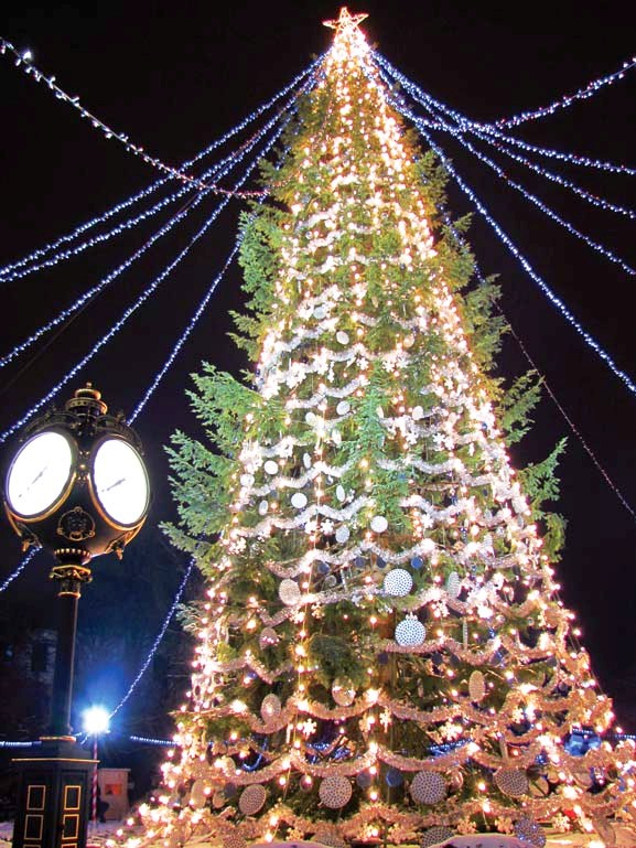 traditional-filipino-christmas-tree
