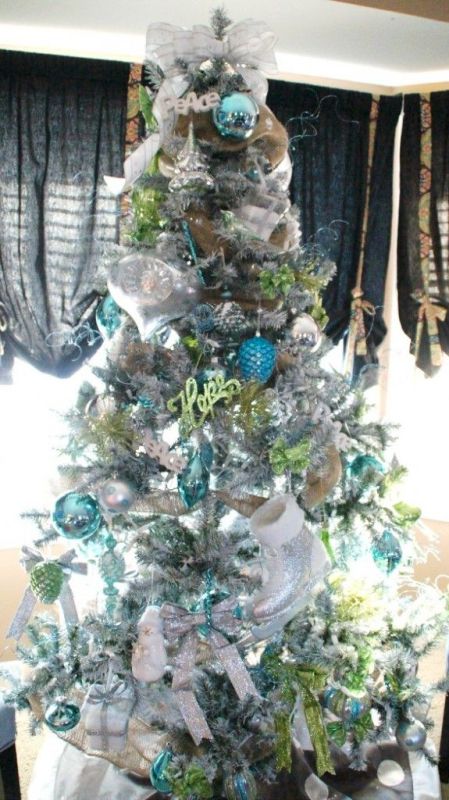 turquoise-and-green-christmas