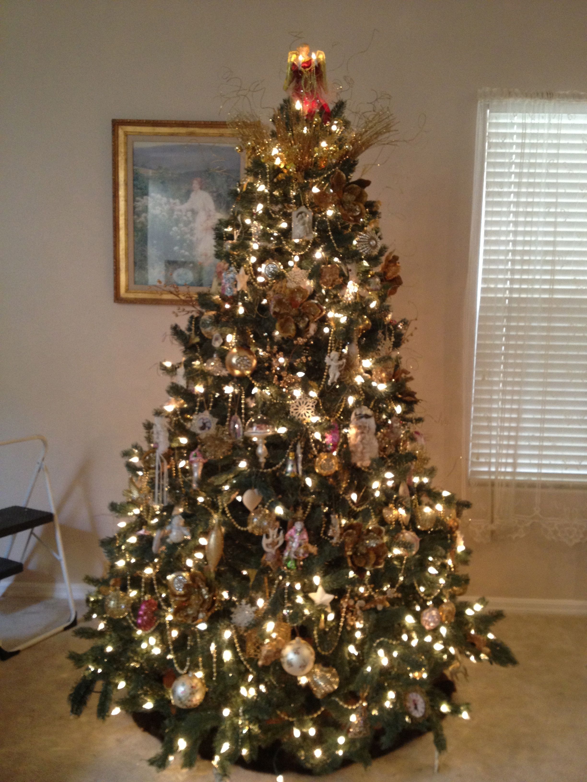 victorian-christmas-like-tree