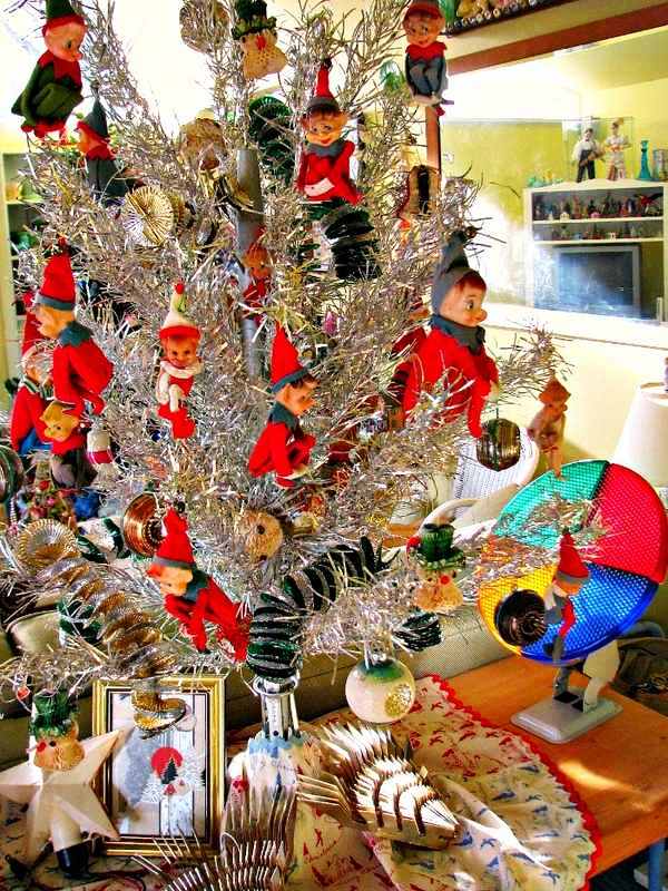33 Vintage Christmas Tree Decorations Ideas  Decoration Love