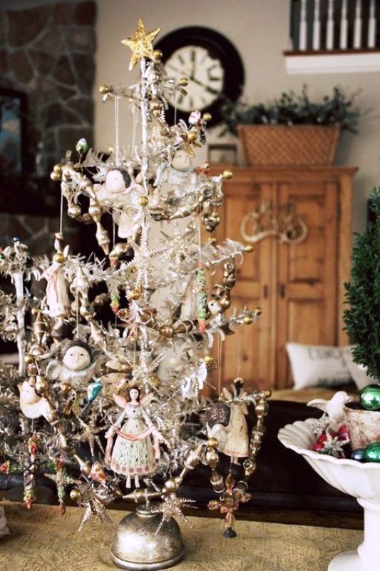 33 Vintage Christmas Tree Decorations Ideas  Decoration Love