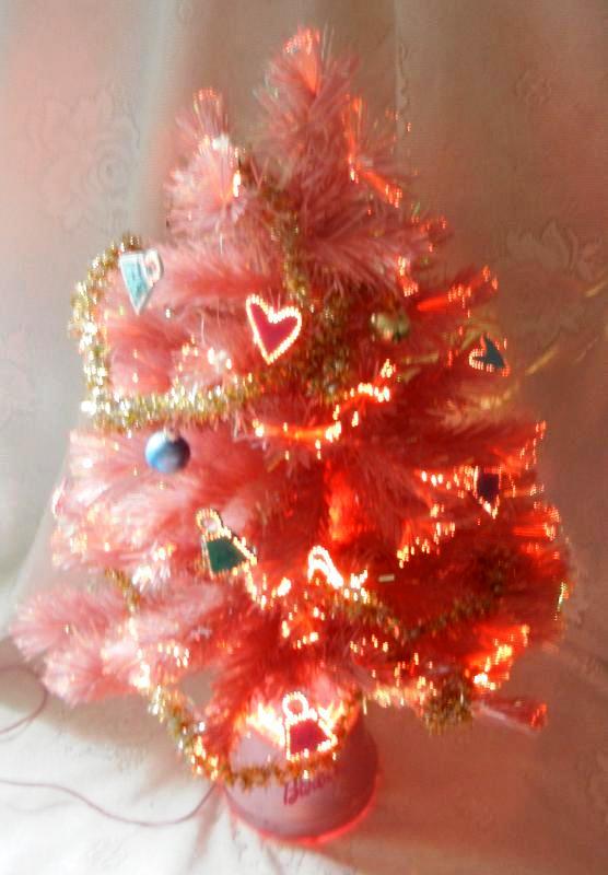 vintage-christmas-twinkle-tree-lights